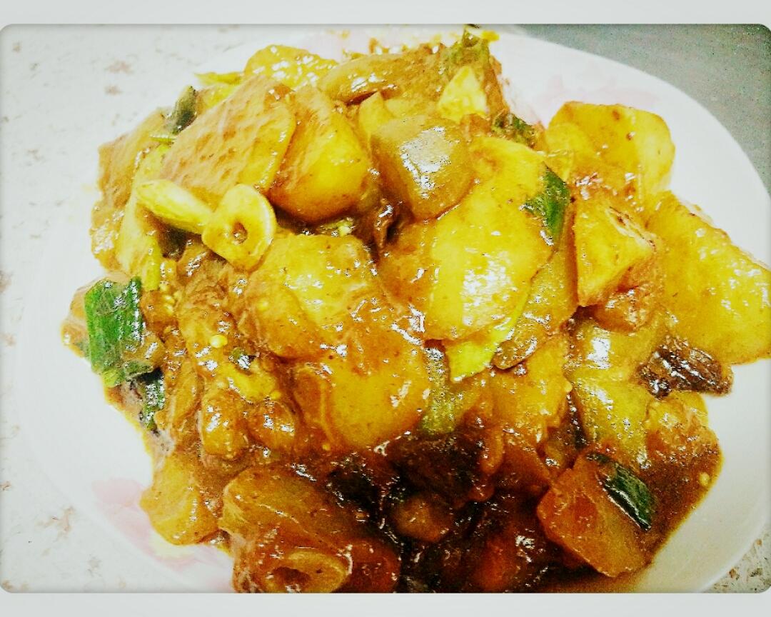 省油版！家常土豆烧茄子的做法