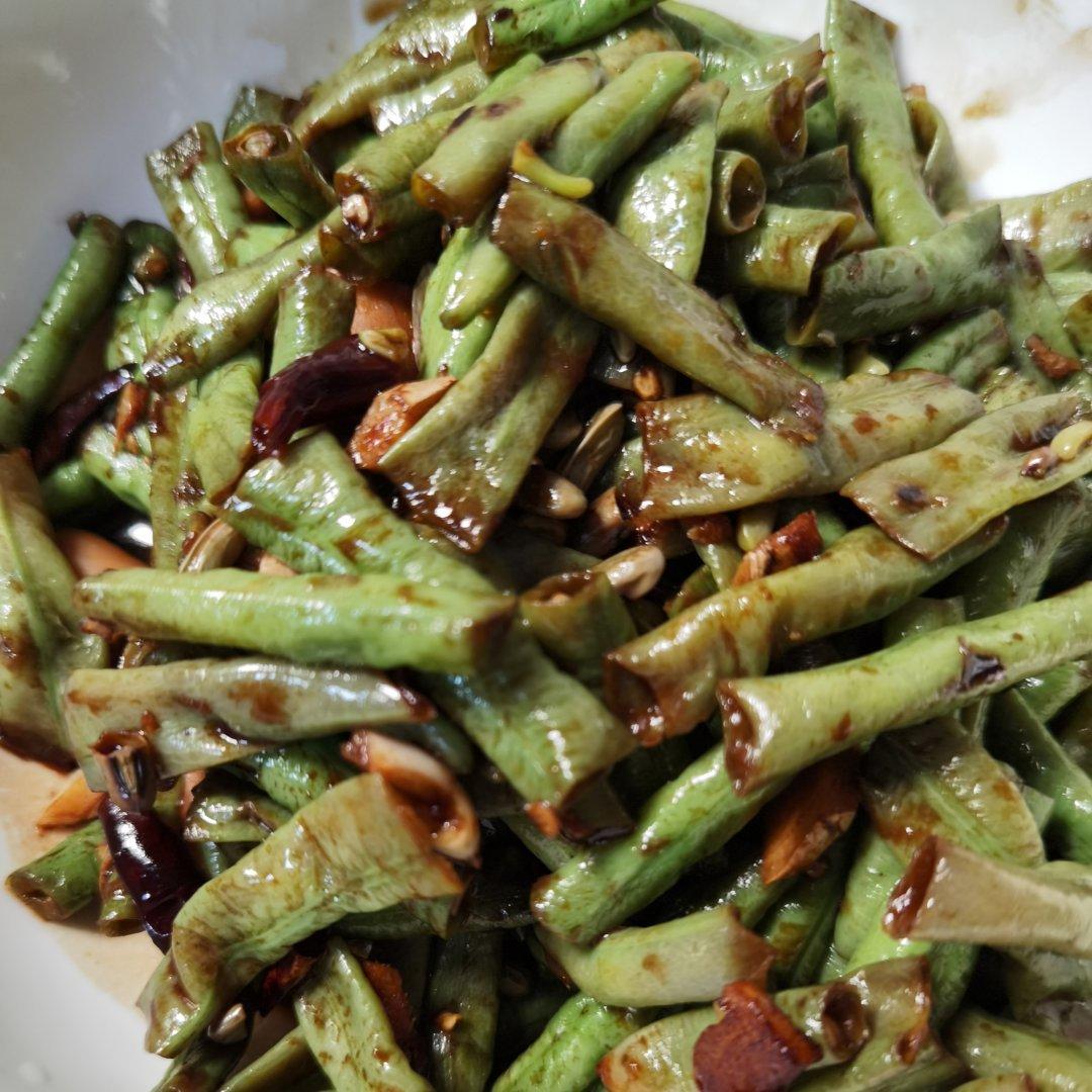 超级好吃的干煸长豆角