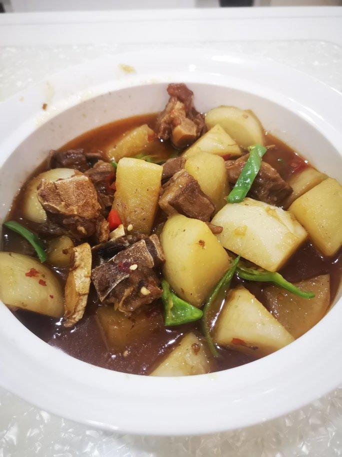 红烧羊肉萝卜