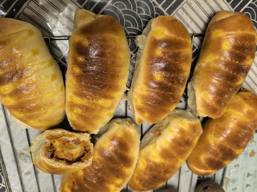 香葱火腿肉松面包