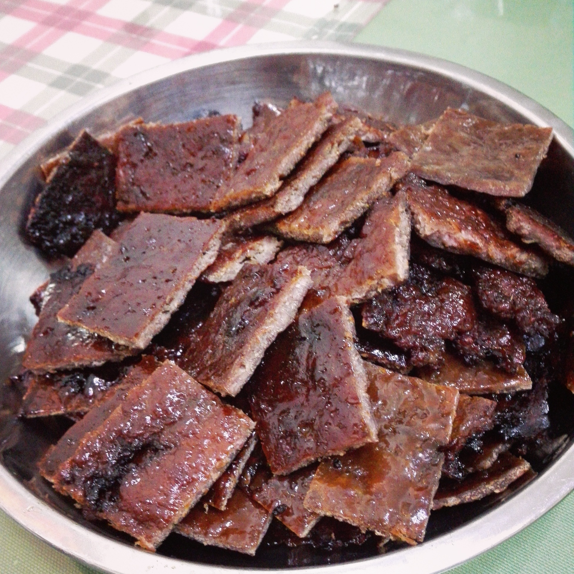 牙拉疏akaki做的自制红鞠蜜汁猪肉干