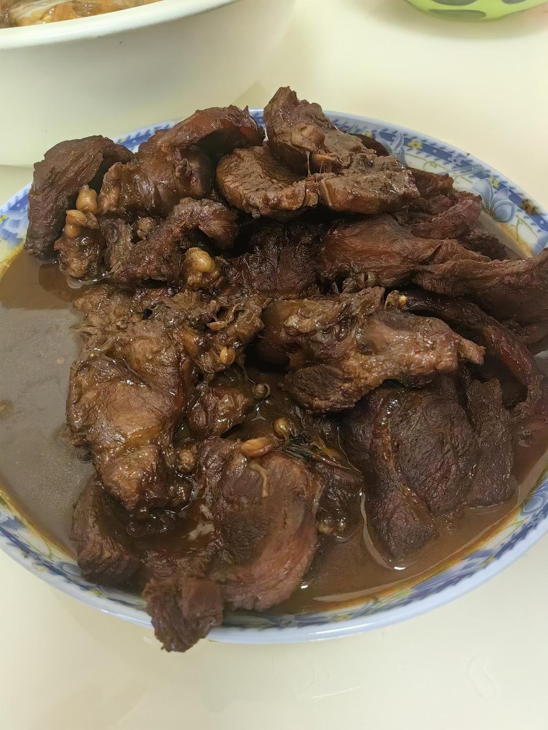 红烧牛腱子肉