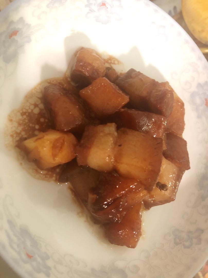 电饭锅虎皮蛋红烧肉