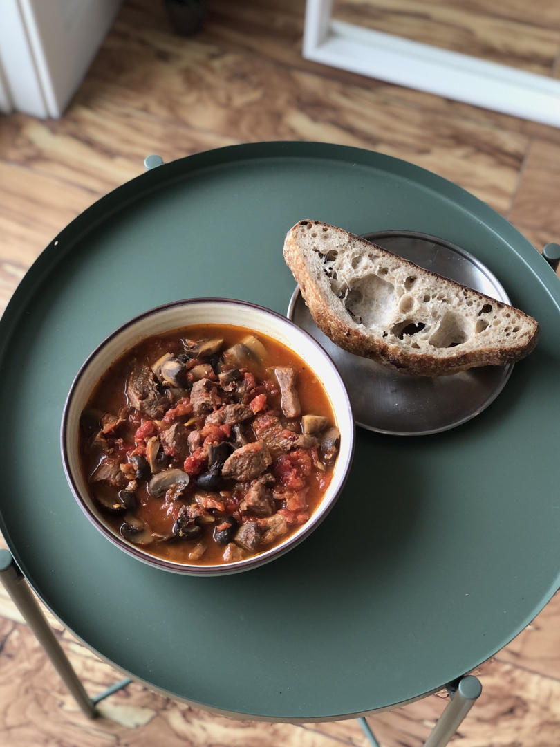 匈牙利稠汁蔬菜炖牛肉Beef Goulash