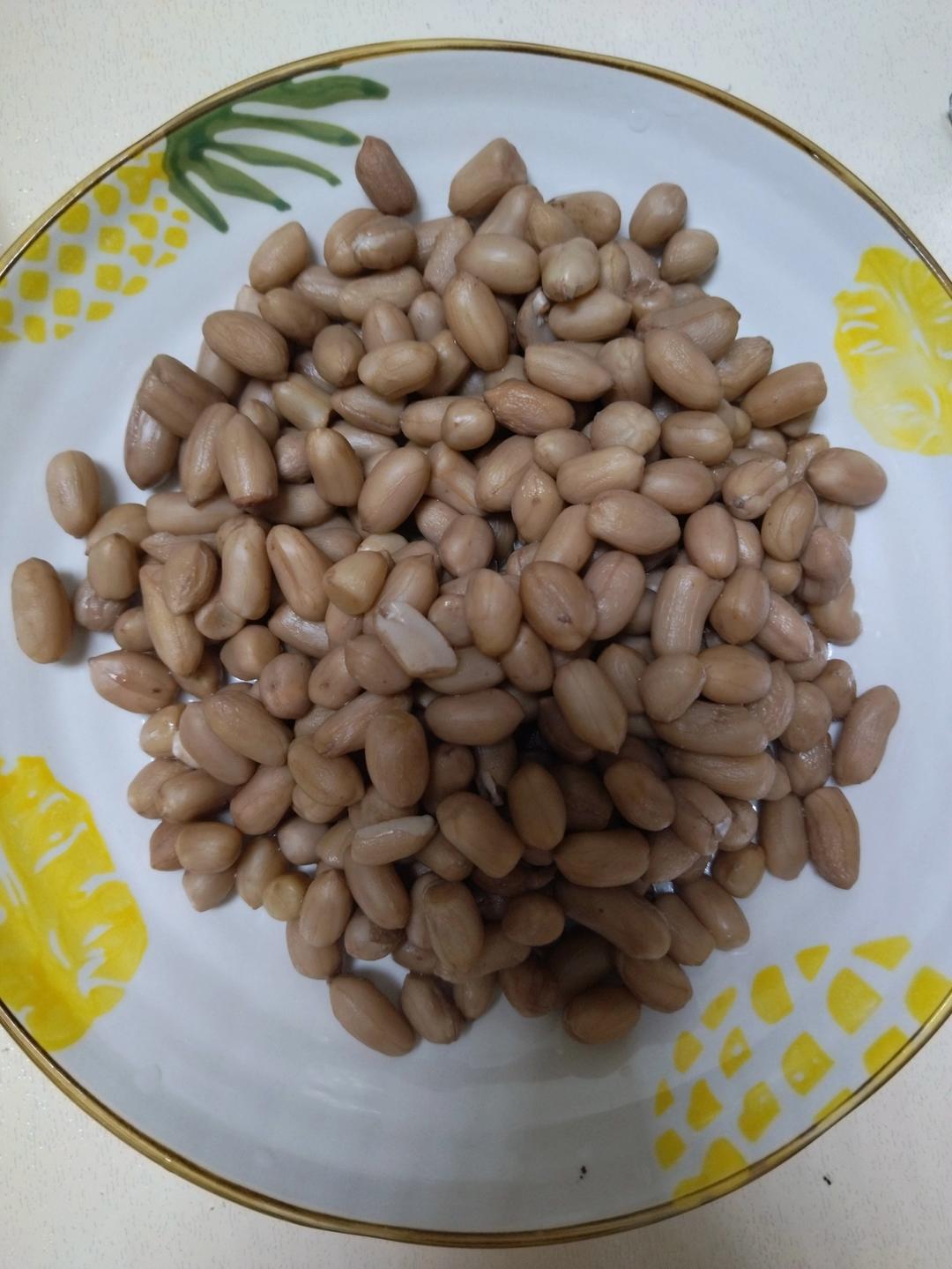 花生米不要再油炸了，教你好吃的做法，简单易学，上桌就光盘