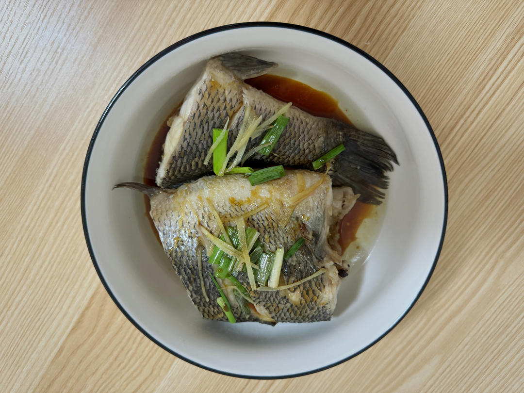 清蒸鲈鱼