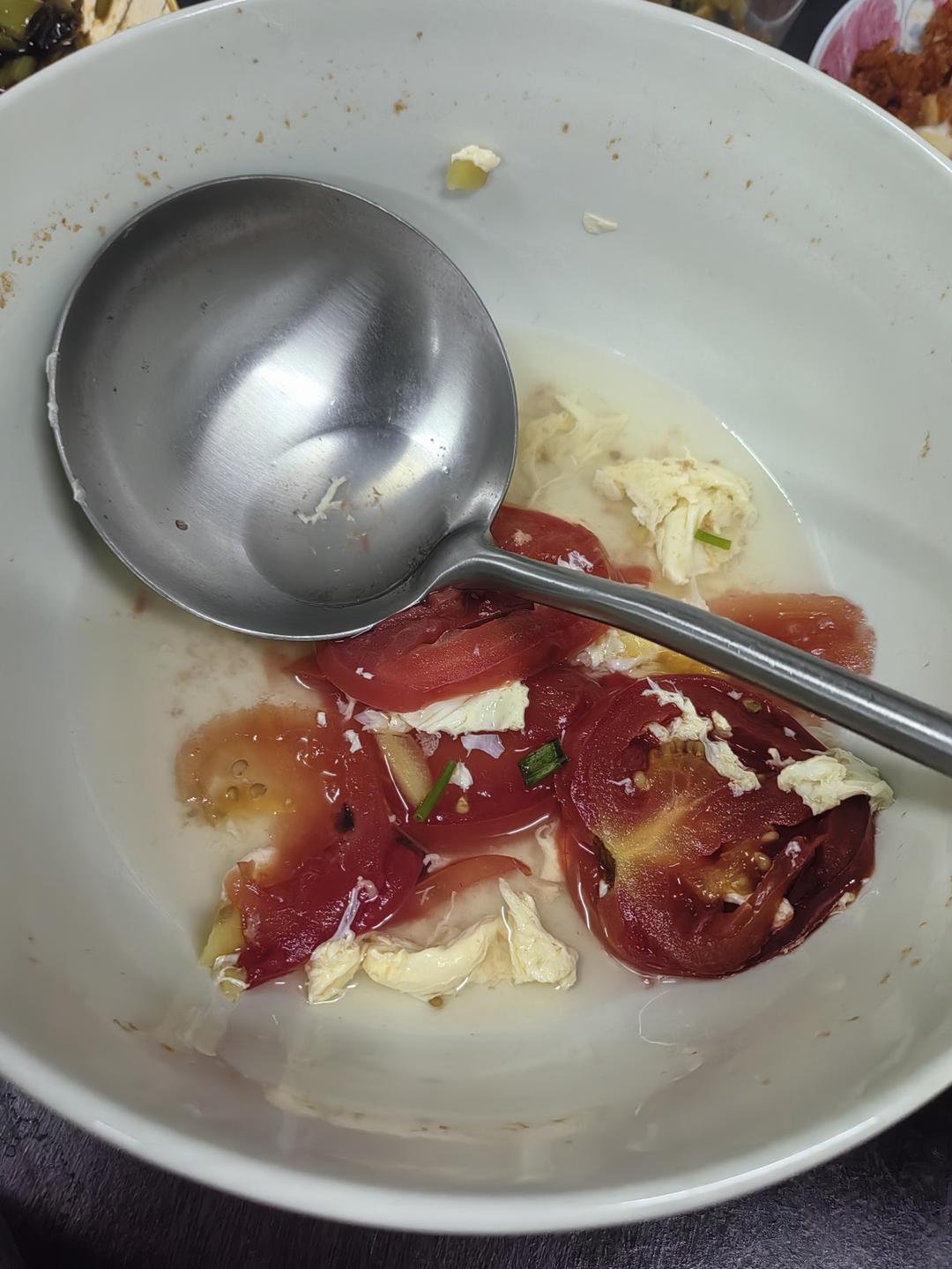 好喝到爆的西红柿鸡蛋汤