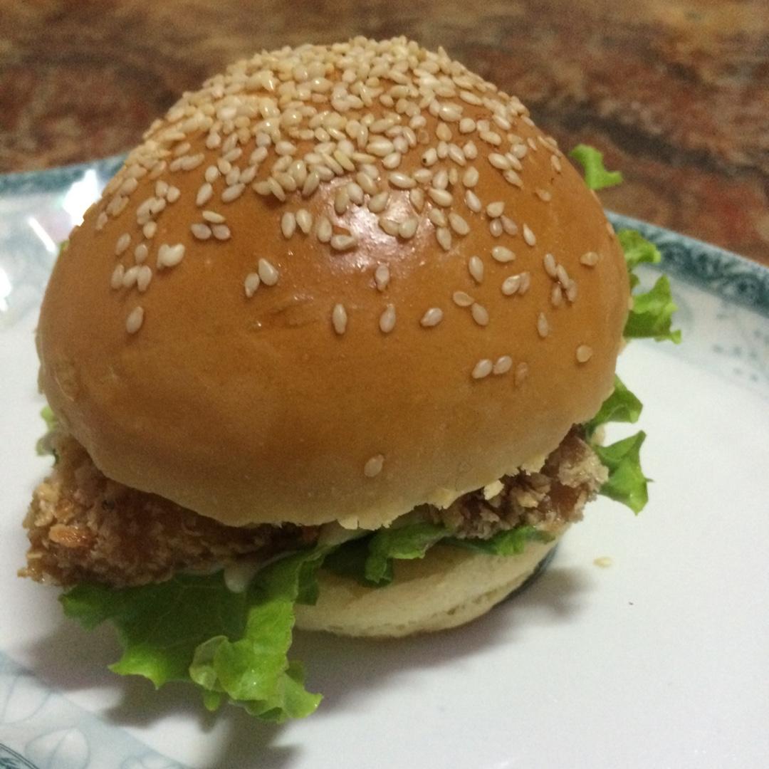 自制营养肉饼汉堡包