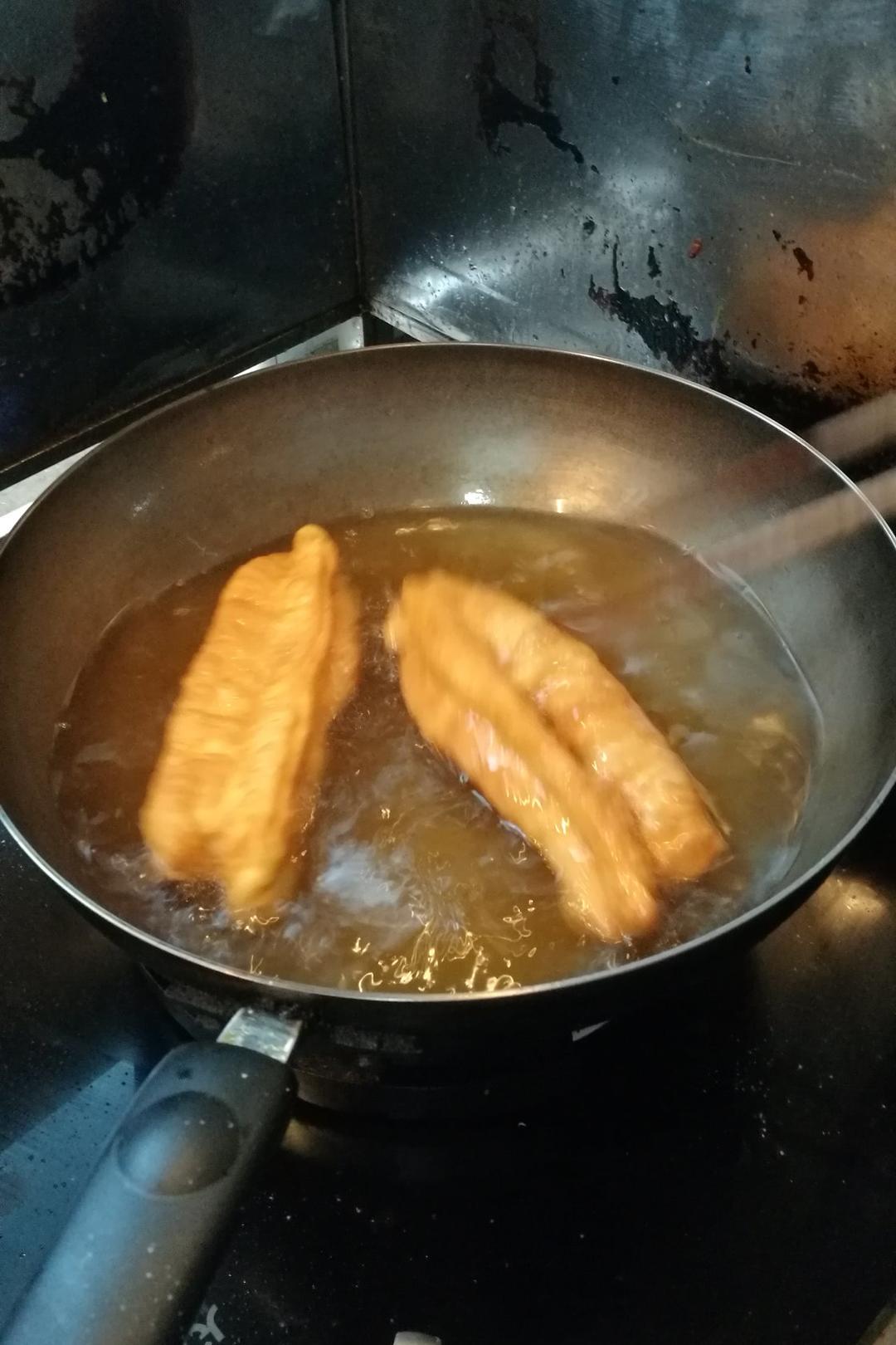 自制蓬松酥脆大油条