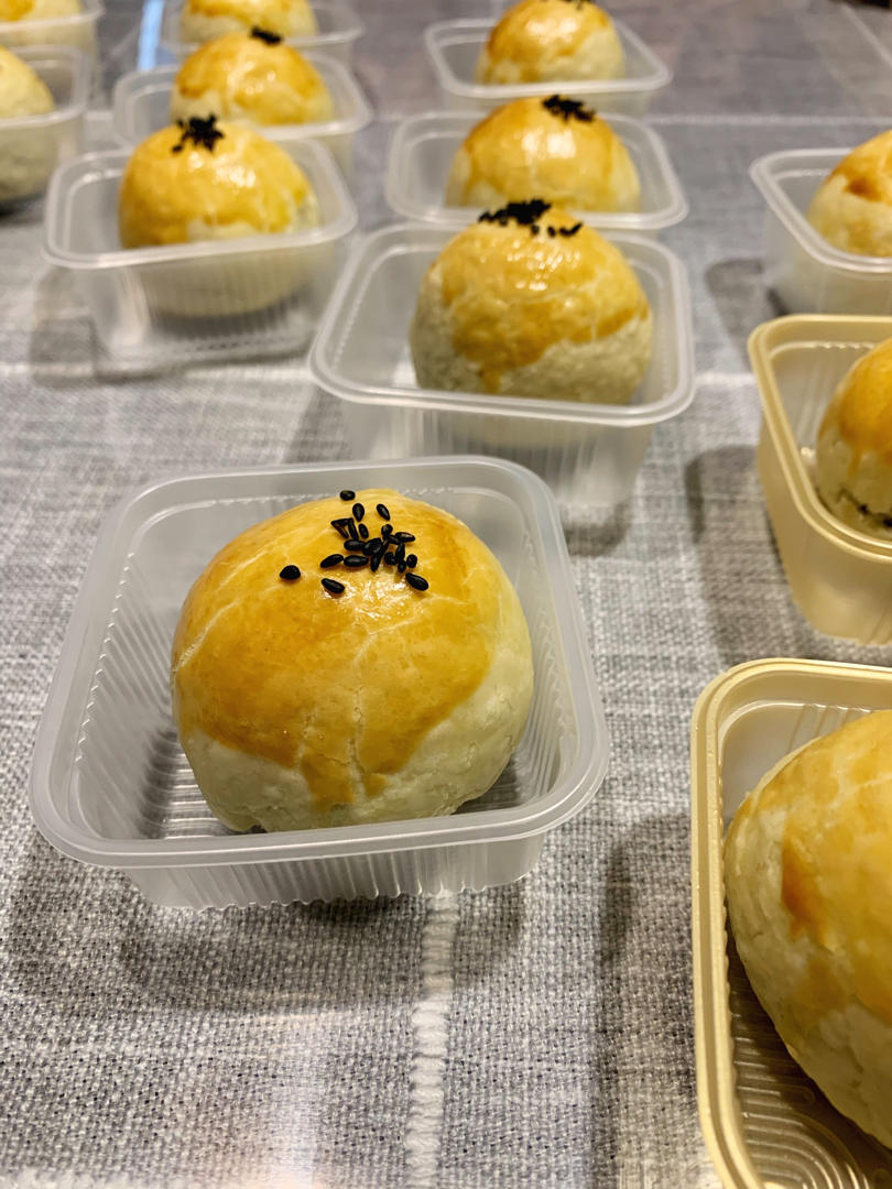 蛋黄酥酥酥（超级奶香黄油版）