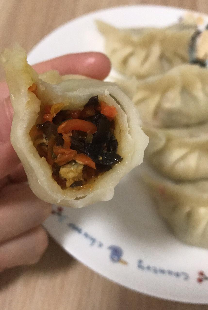 芹菜木耳鲜肉水饺