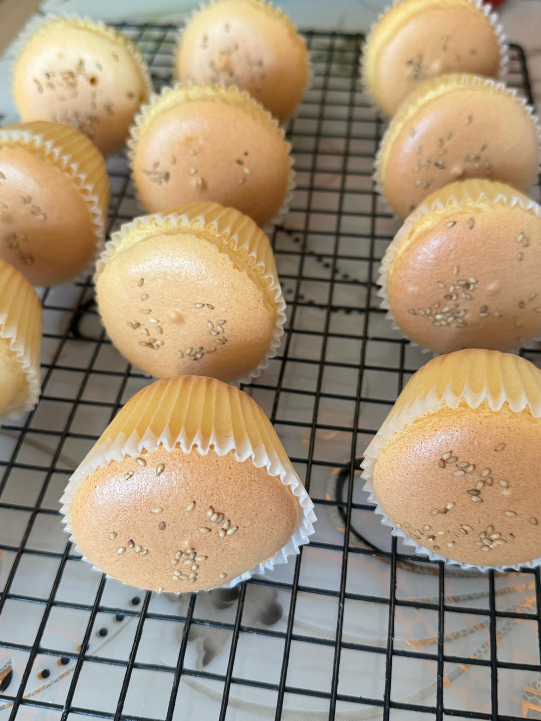 不塌陷不开裂不缩腰杯子蛋糕分享