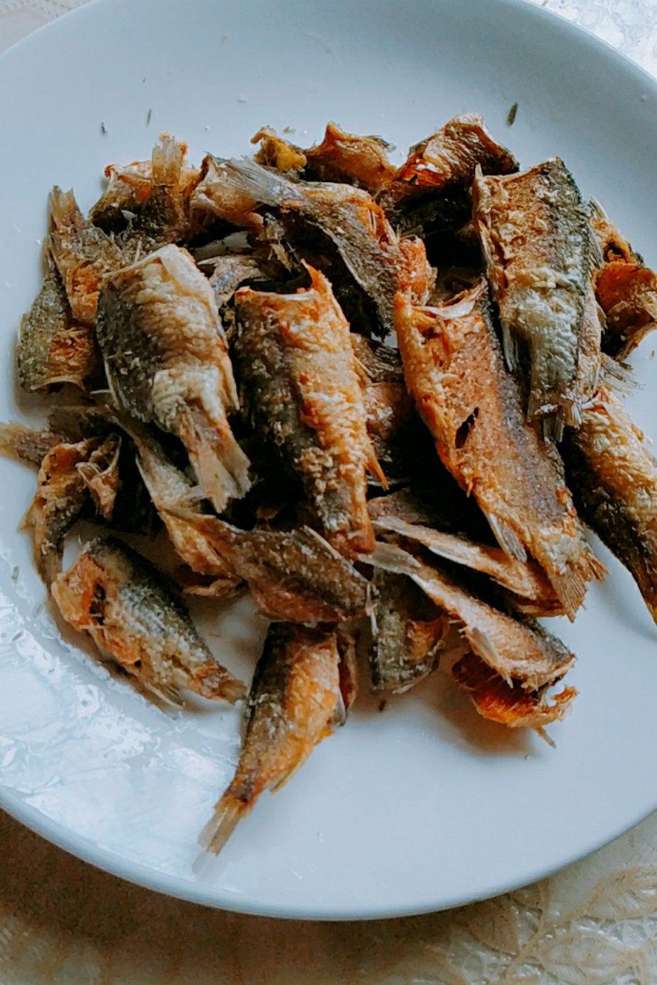 生煎秋刀鱼