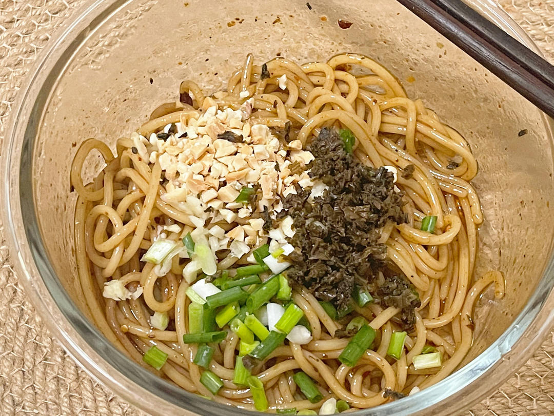 自制正宗【宜宾燃面】，一拌就好吃！