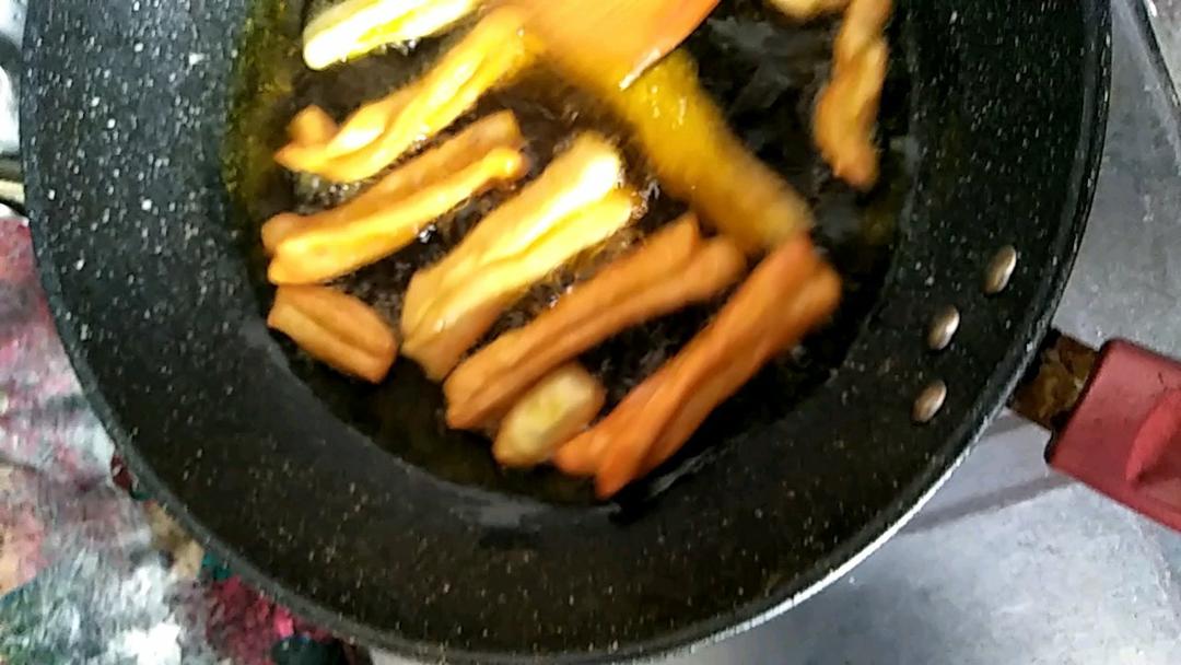 快手早餐～自制油条（酵母版，不含泡打粉、膨松剂）