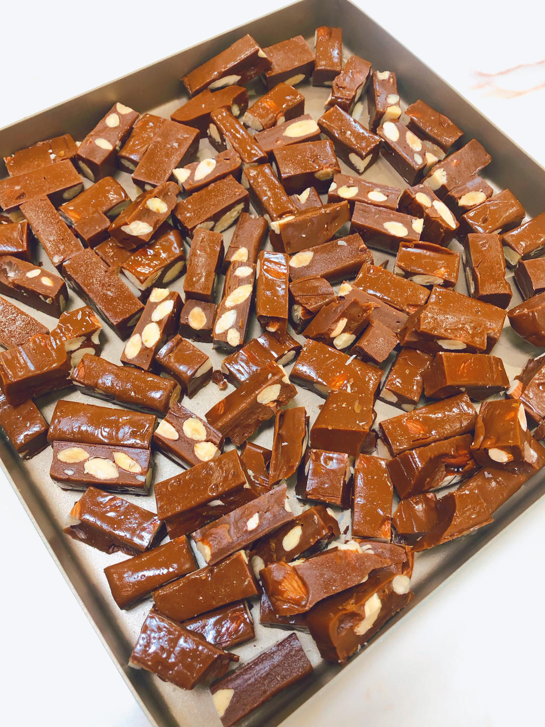 海盐杏仁太妃糖-