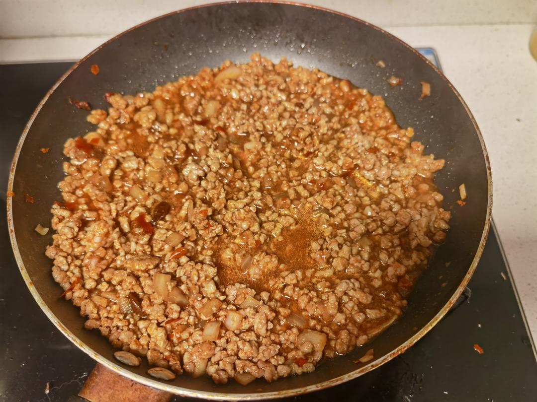 好吃哭了的万能肉沫酱