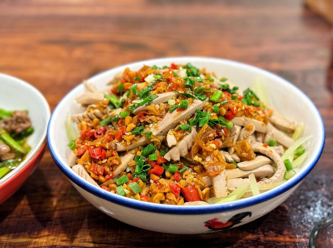 爱就是在一起。走遍世界。揽尽风景。食尽美味。感受美好。