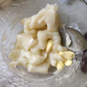 麻薯蛋黄酥的做法 步骤5