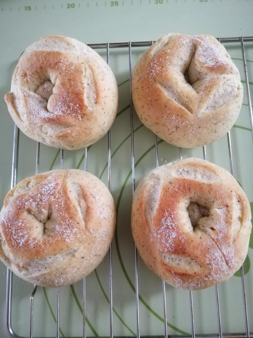 橙香乳酪红茶软欧