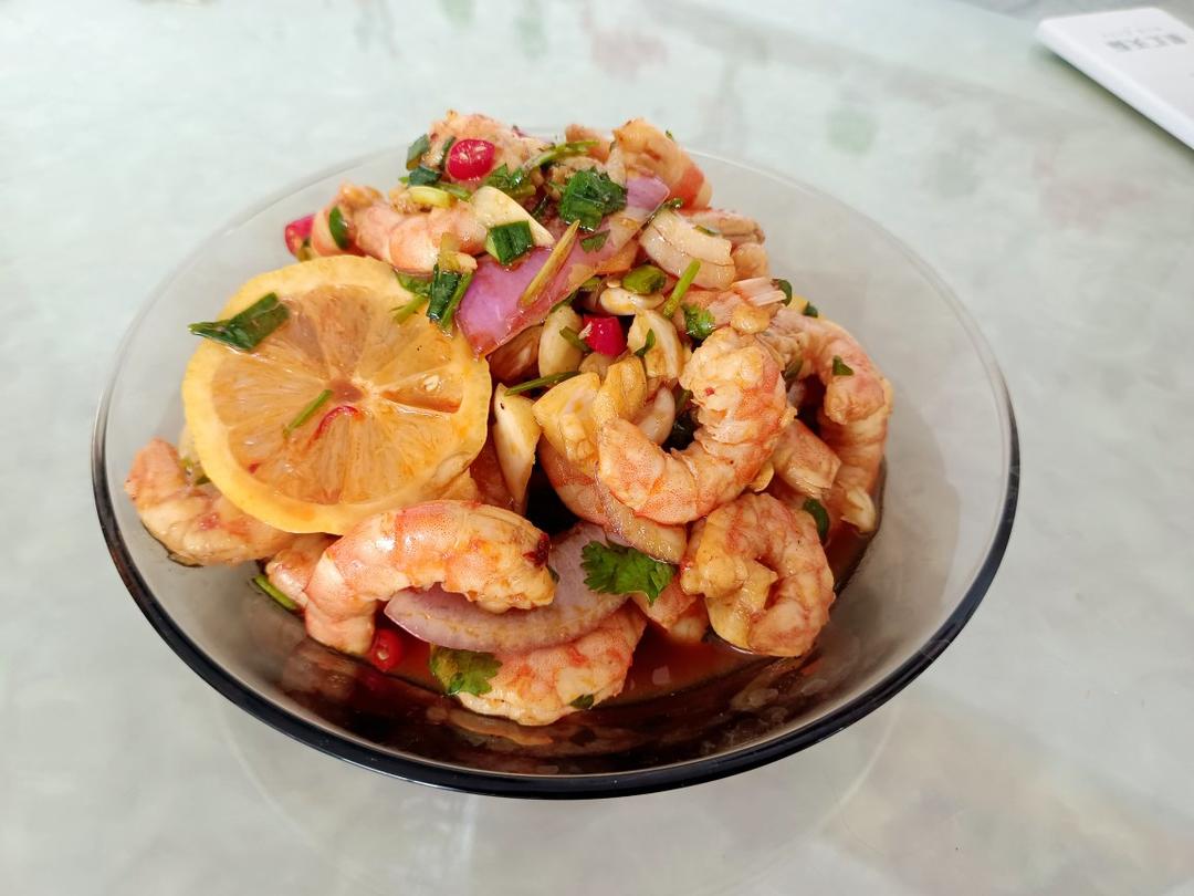 鲜嫩爽口❗️巨好吃的酸辣柠檬虾❗️一看就会超过瘾