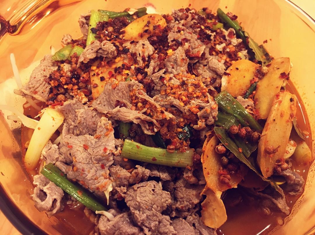 水煮牛肉