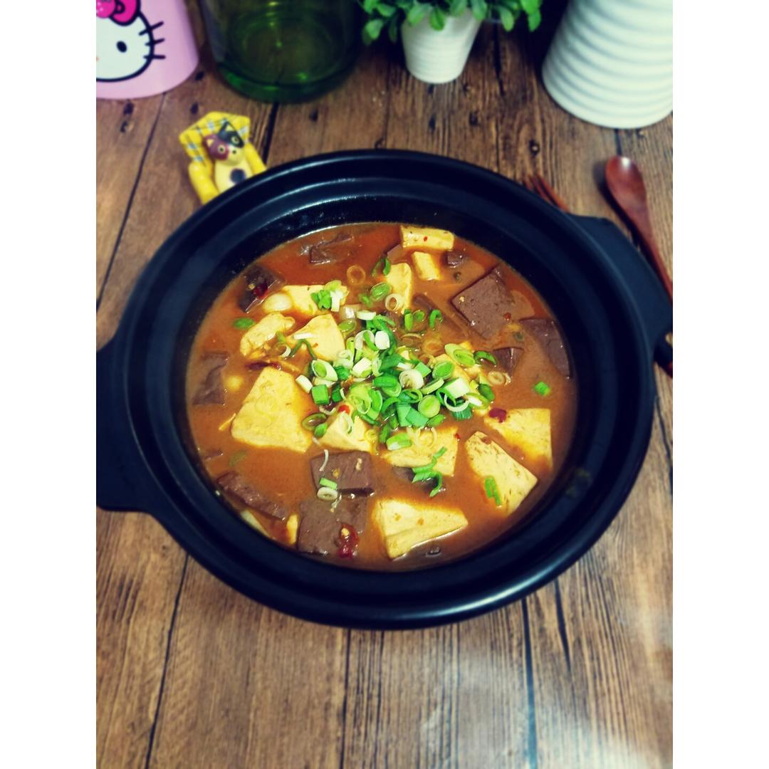 麻辣鸭血豆腐