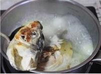 冬瓜鱼头汤的做法 步骤5
