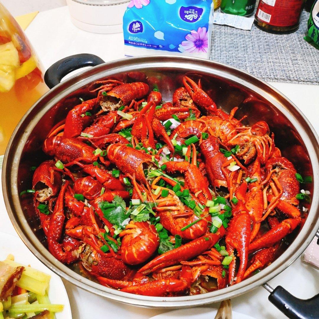 十三香小龙虾【曼食慢语】