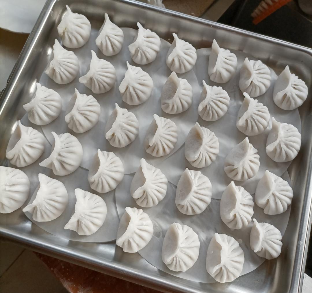 弯梳虾饺