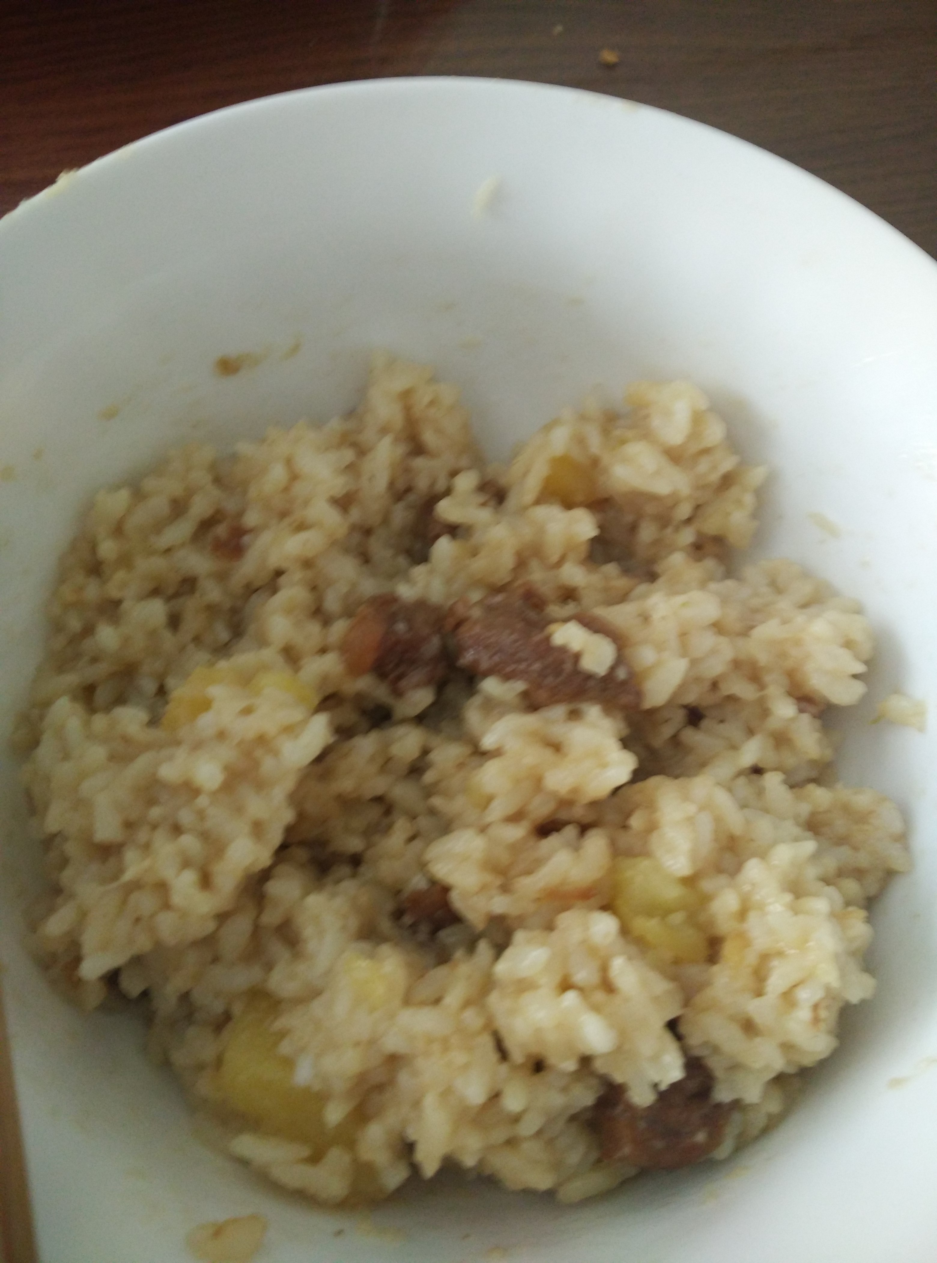 喷香羊肉焖饭