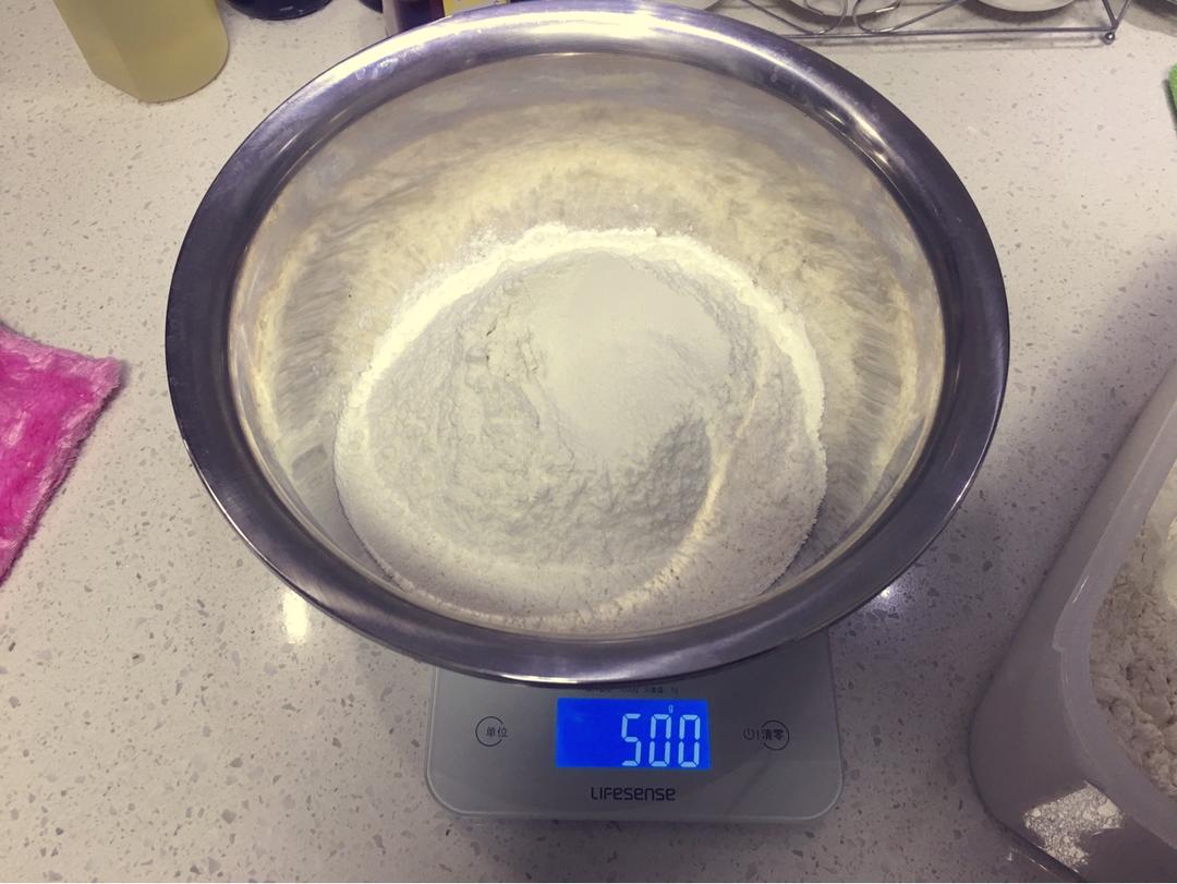 纯奶手撕吐司的做法 步骤1