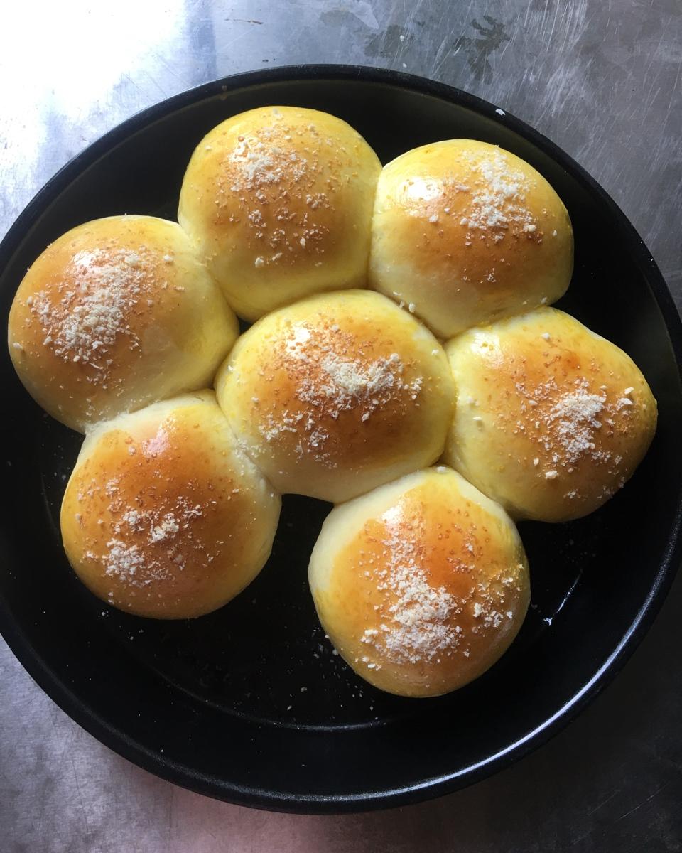 柔软看得见─超软香甜椰蓉小面包