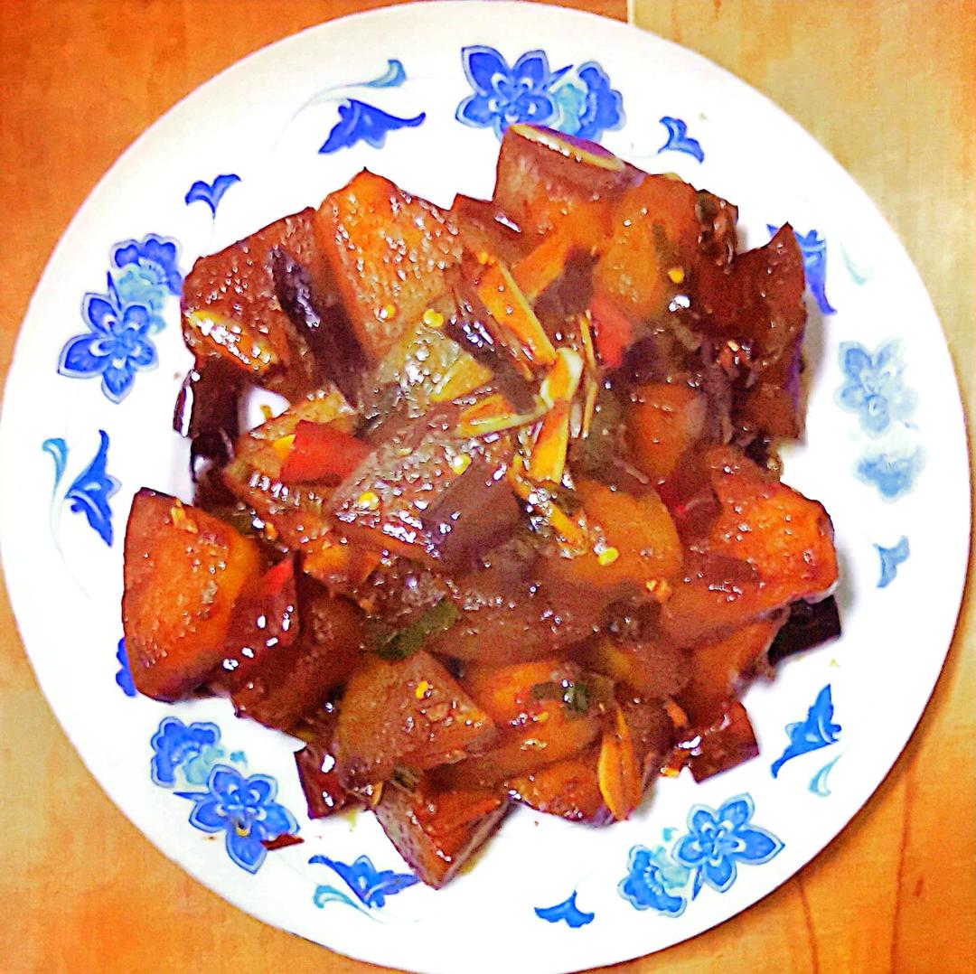 红烧冬瓜最完美做法，不加一滴水，瞬间秒杀红烧肉