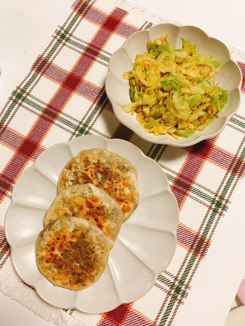 梅干菜肉饼（平底锅煎和烤箱烤两种吃法）