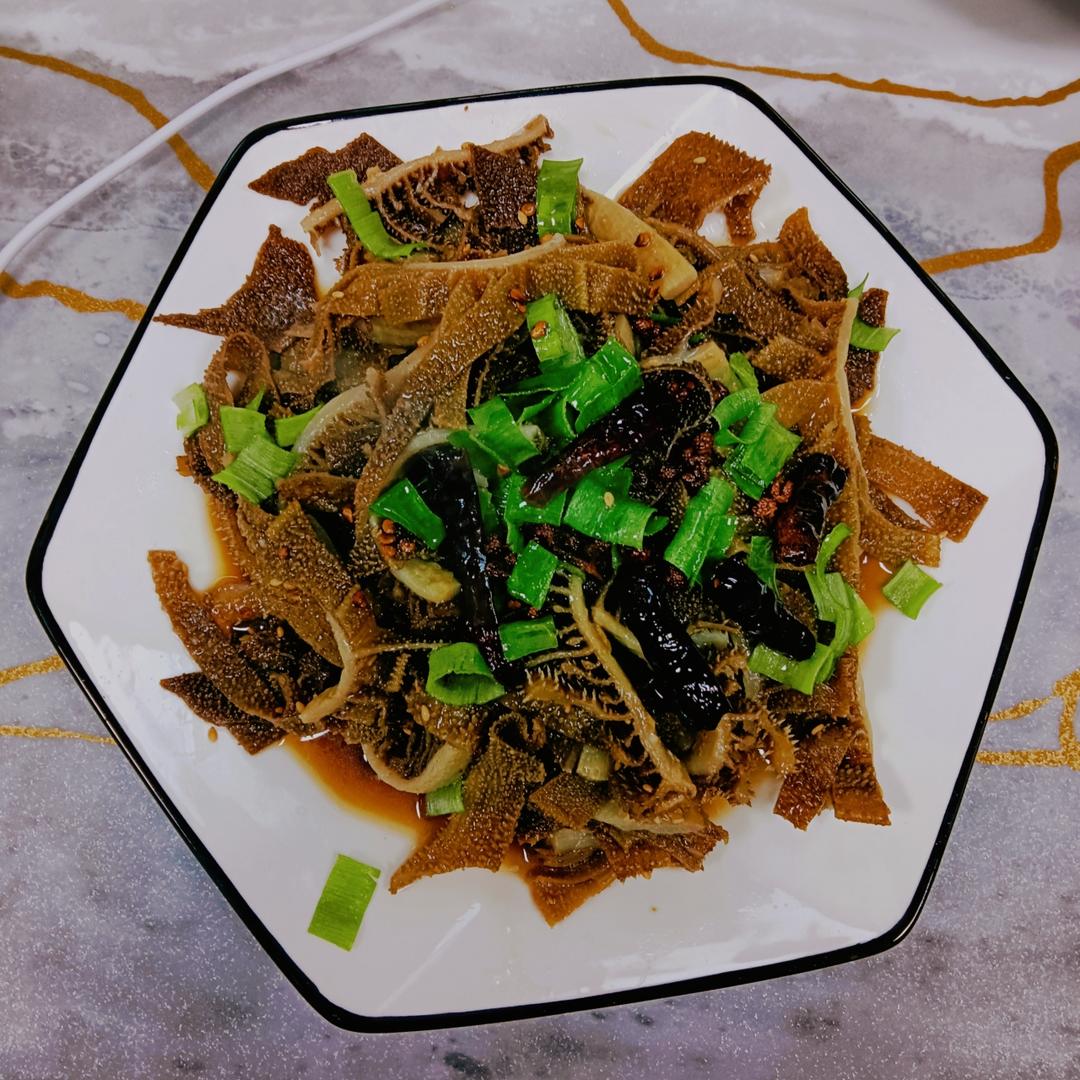 酒店出品凉拌椒麻牛百叶