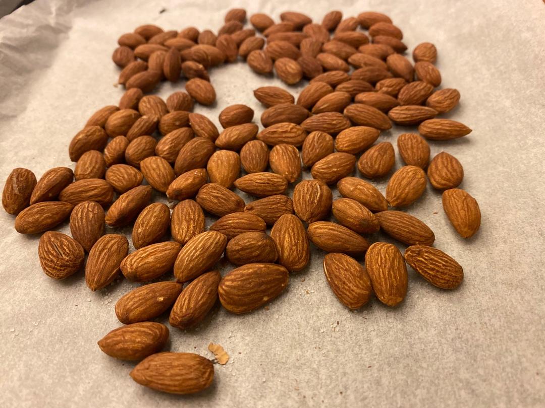 烤杏仁
