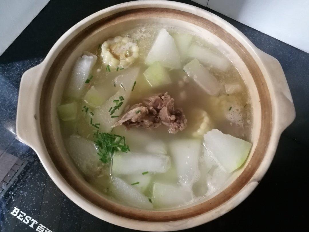 冬瓜排骨玉米汤