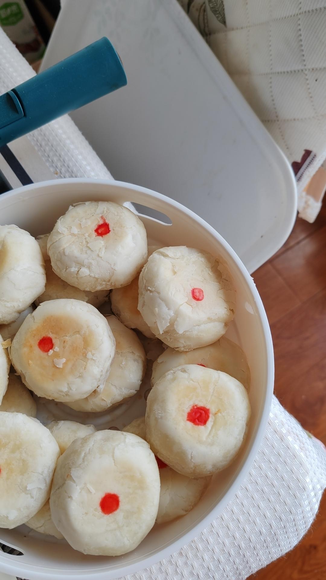 白酥皮云腿月饼