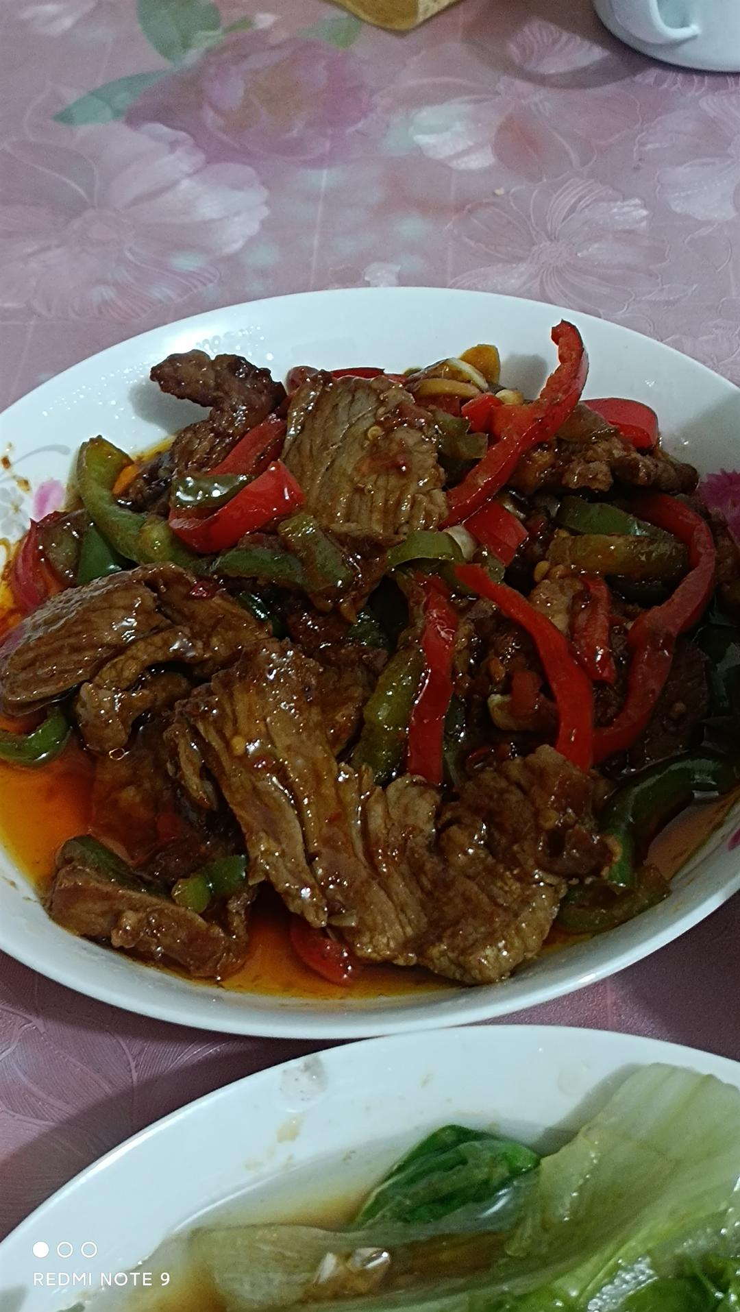青椒炒牛肉