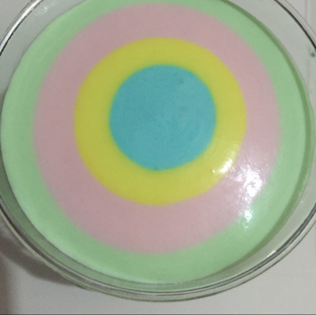 彩虹酸奶慕斯