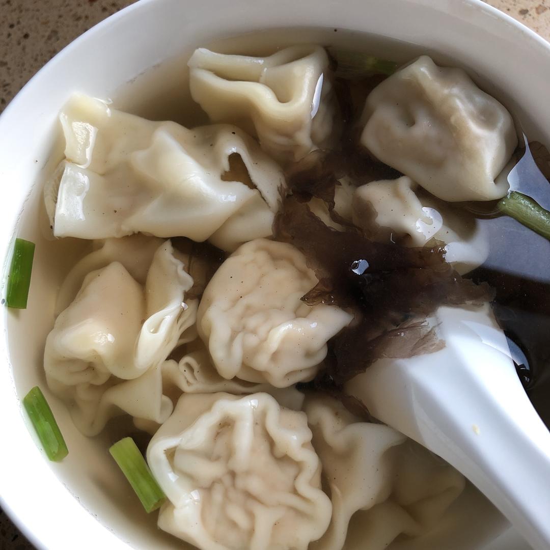 鲜肉馄饨
