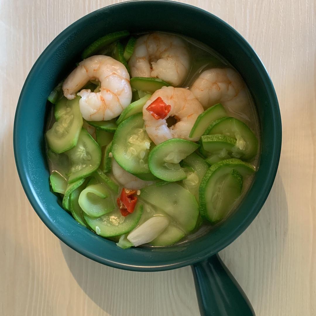 西葫芦（云南瓜）炒虾仁