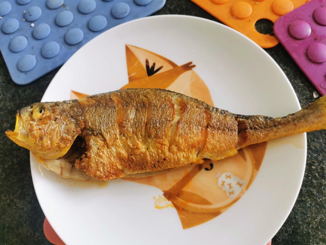 🐟香煎黄花鱼（外焦里嫩技巧）
