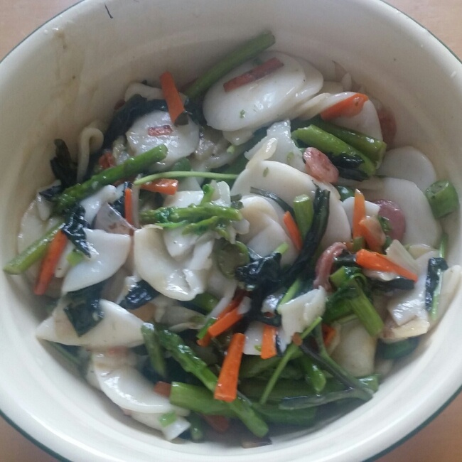 青菜肉丝炒年糕