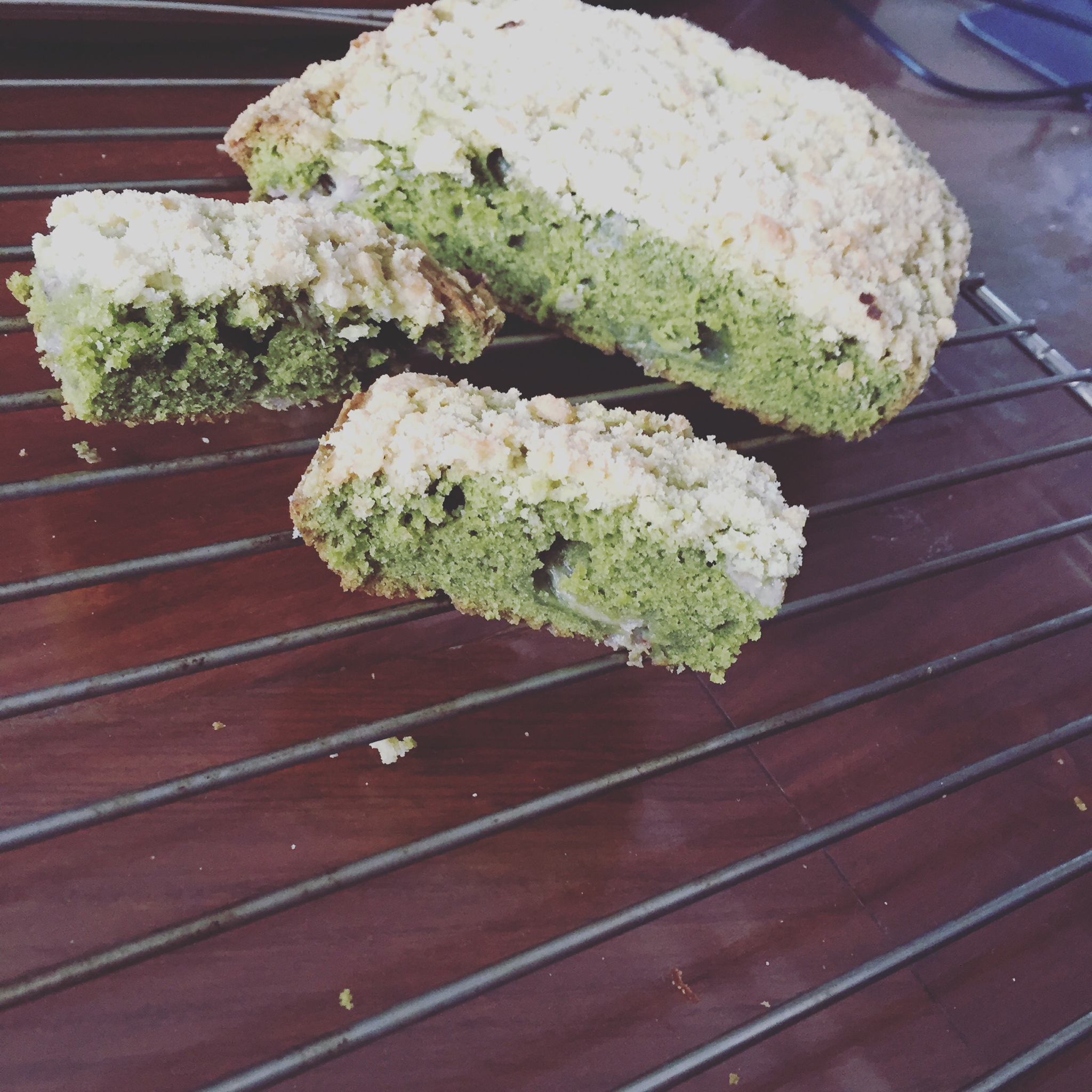 抹茶菠萝酥蛋糕
