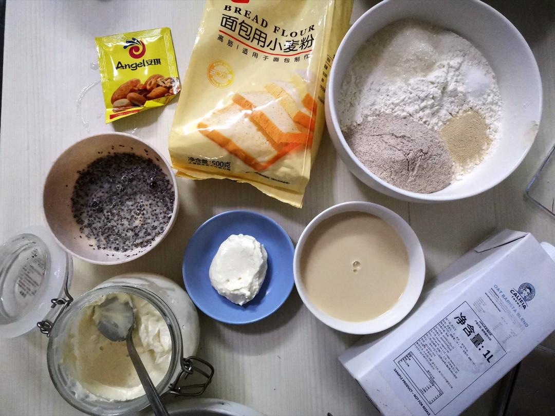 纯奶手撕吐司的做法 步骤1