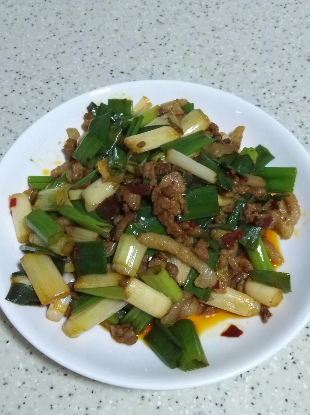 璞瑅-1做的大葱炒肉