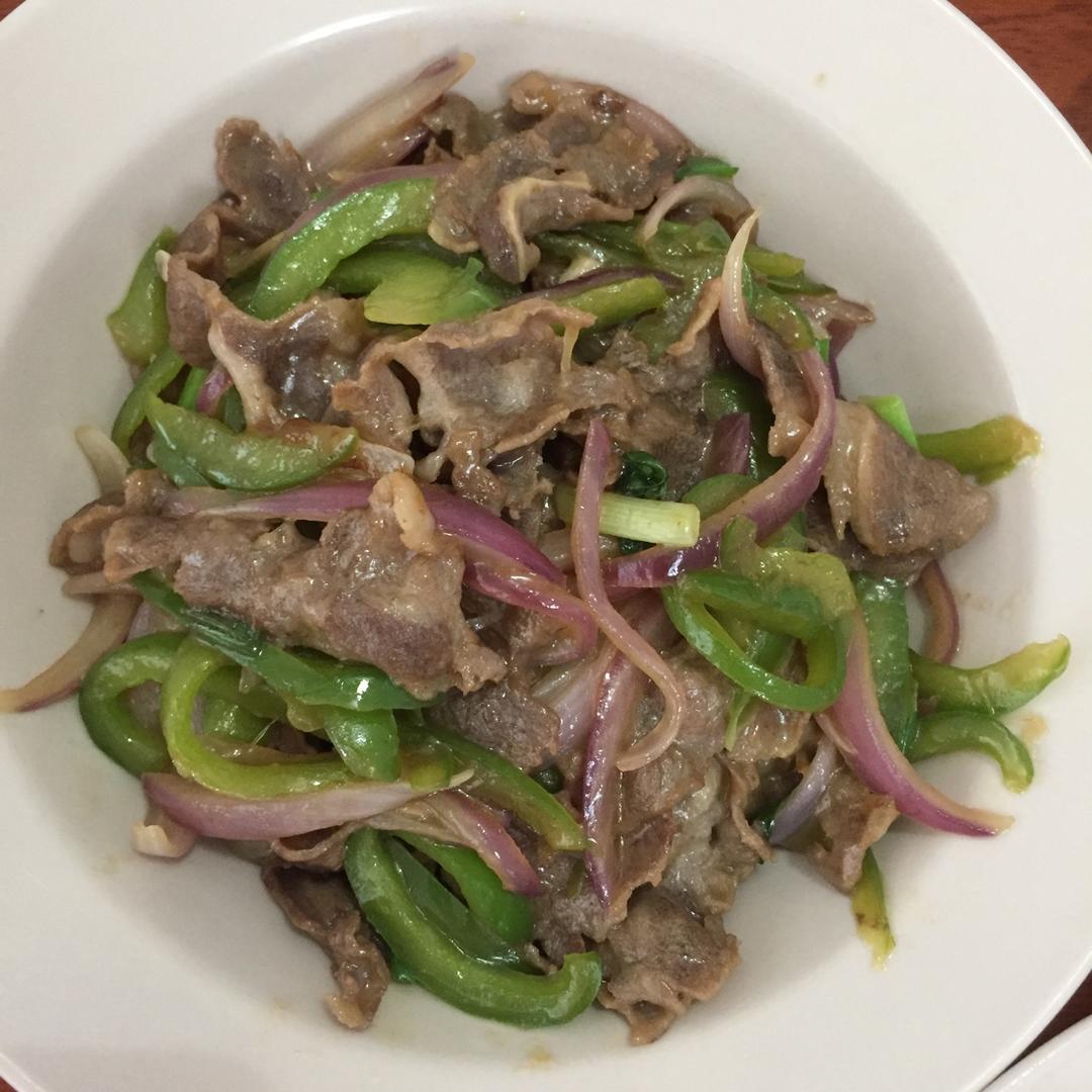 子姜洋葱炒牛肉卷