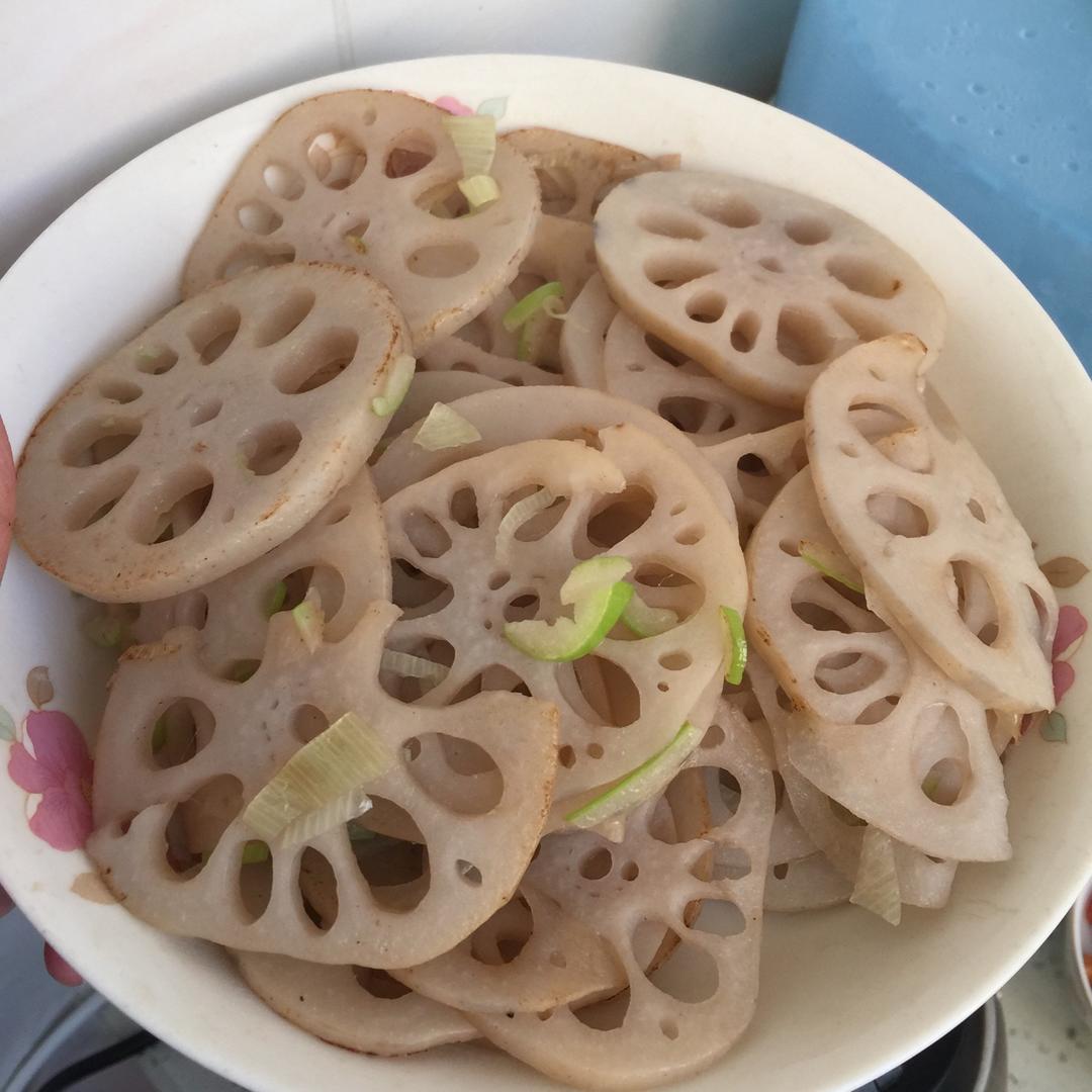 清炒藕片